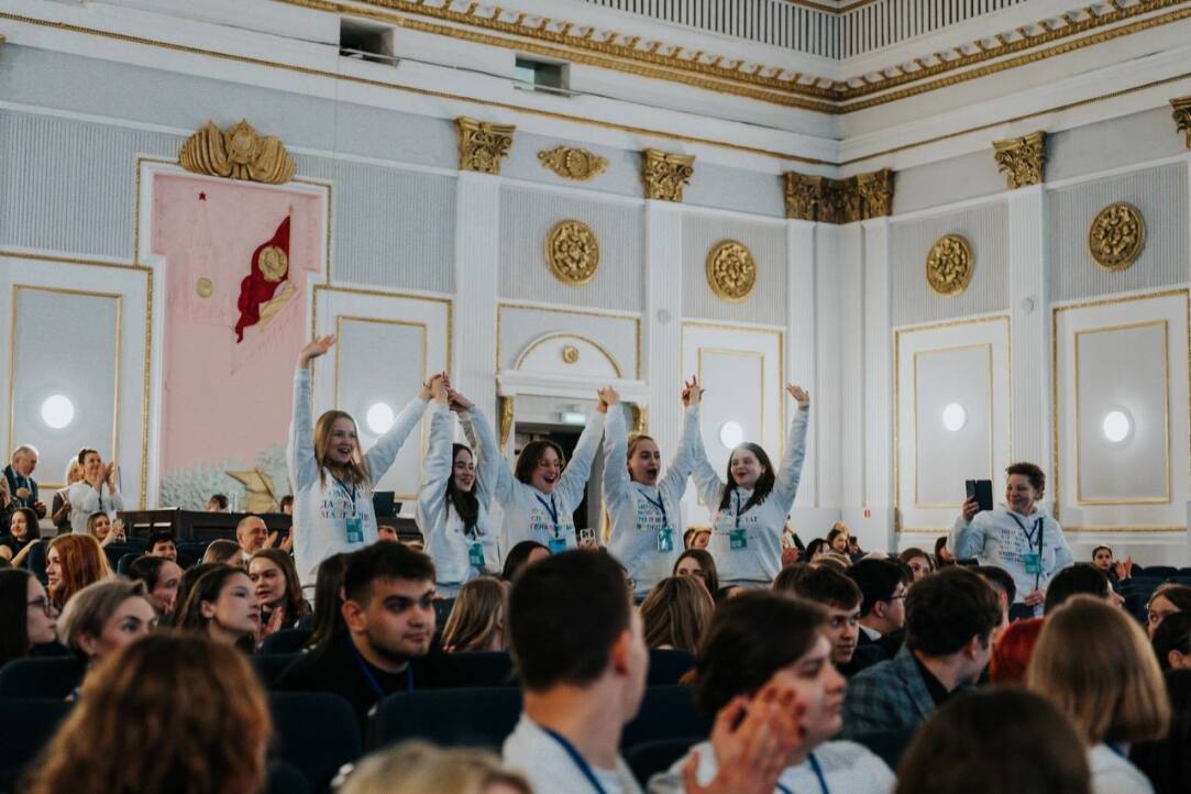Команда Вышки — чемпионы Всероссийского студенческого фестиваля по рекламе и PR Иллюстрация к новости: Команда Вышки — чемпионы Всероссийского студенческого фестиваля по рекламе и PR